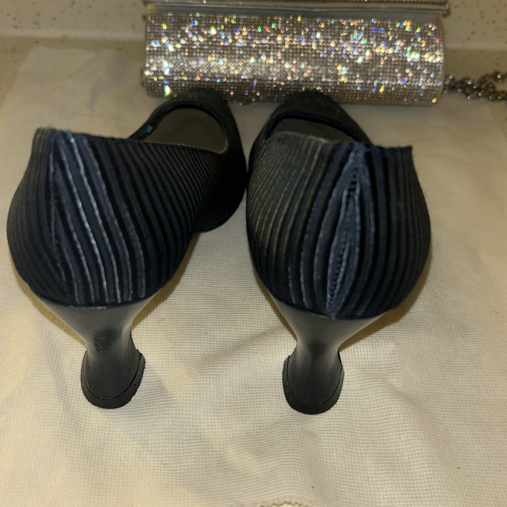 Precise Heels Size 5 - Picture 3 of 3